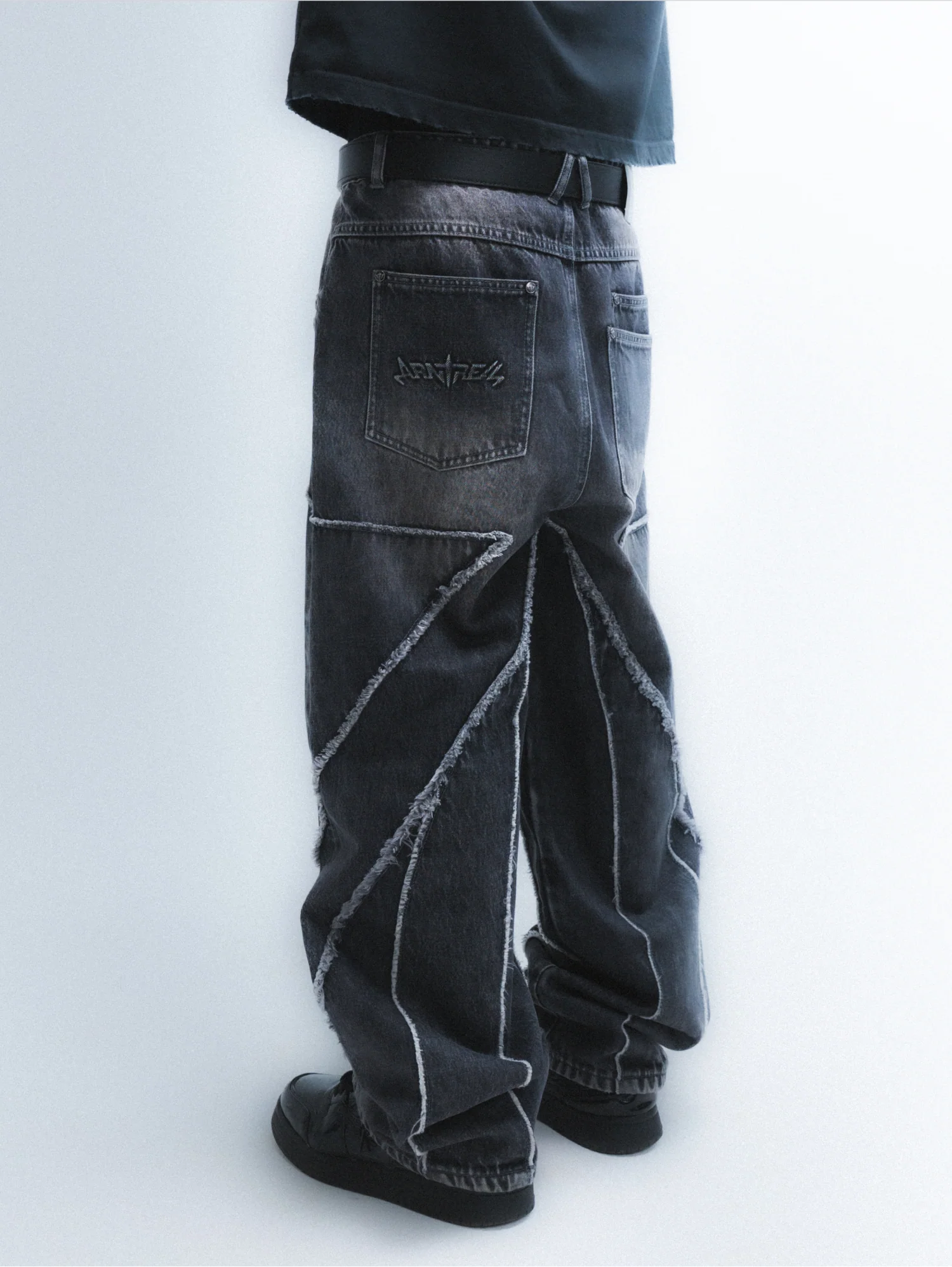 Arnmor Pant Black - Image 3