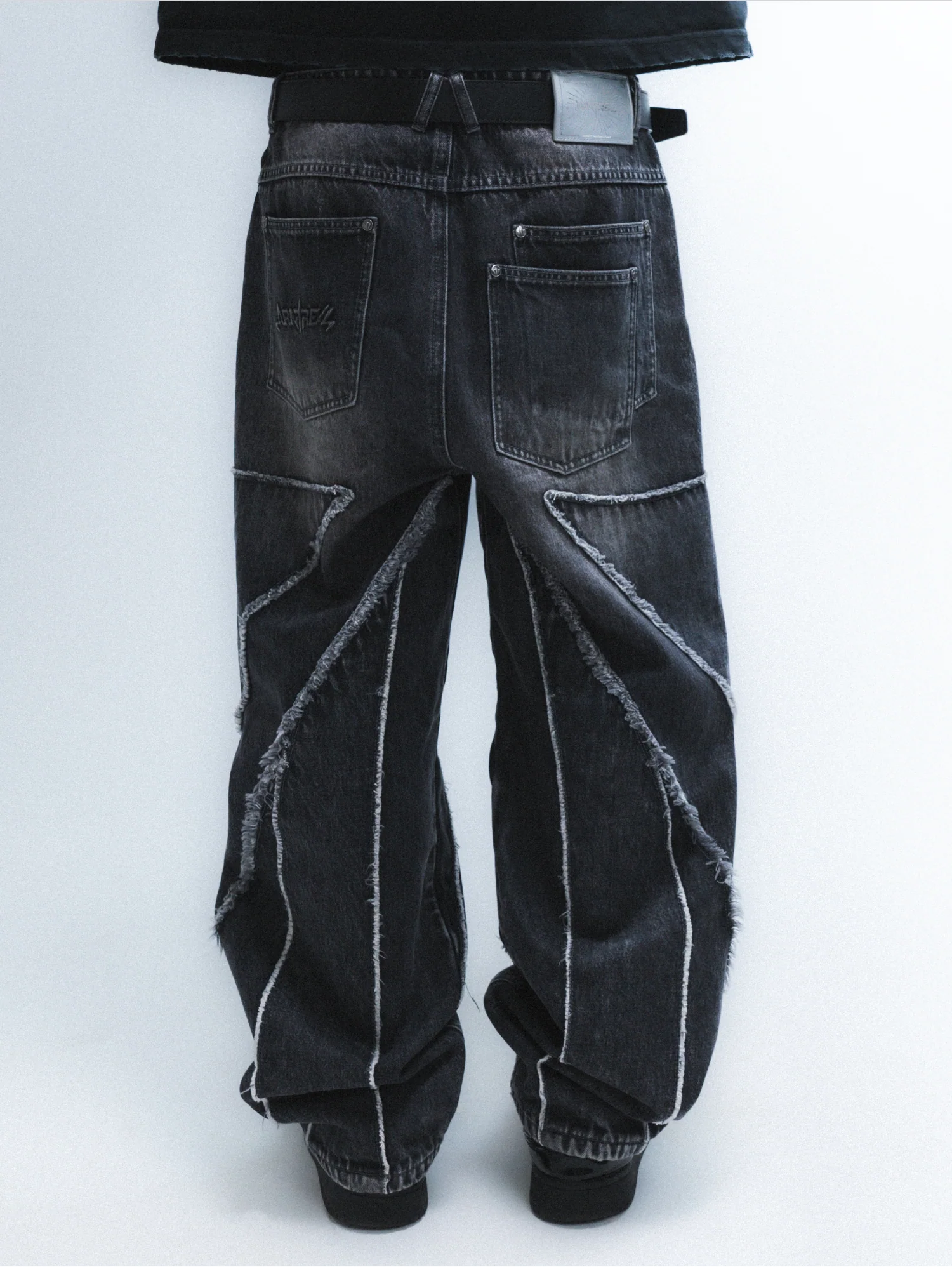 Arnmor Pant Black - Image 4