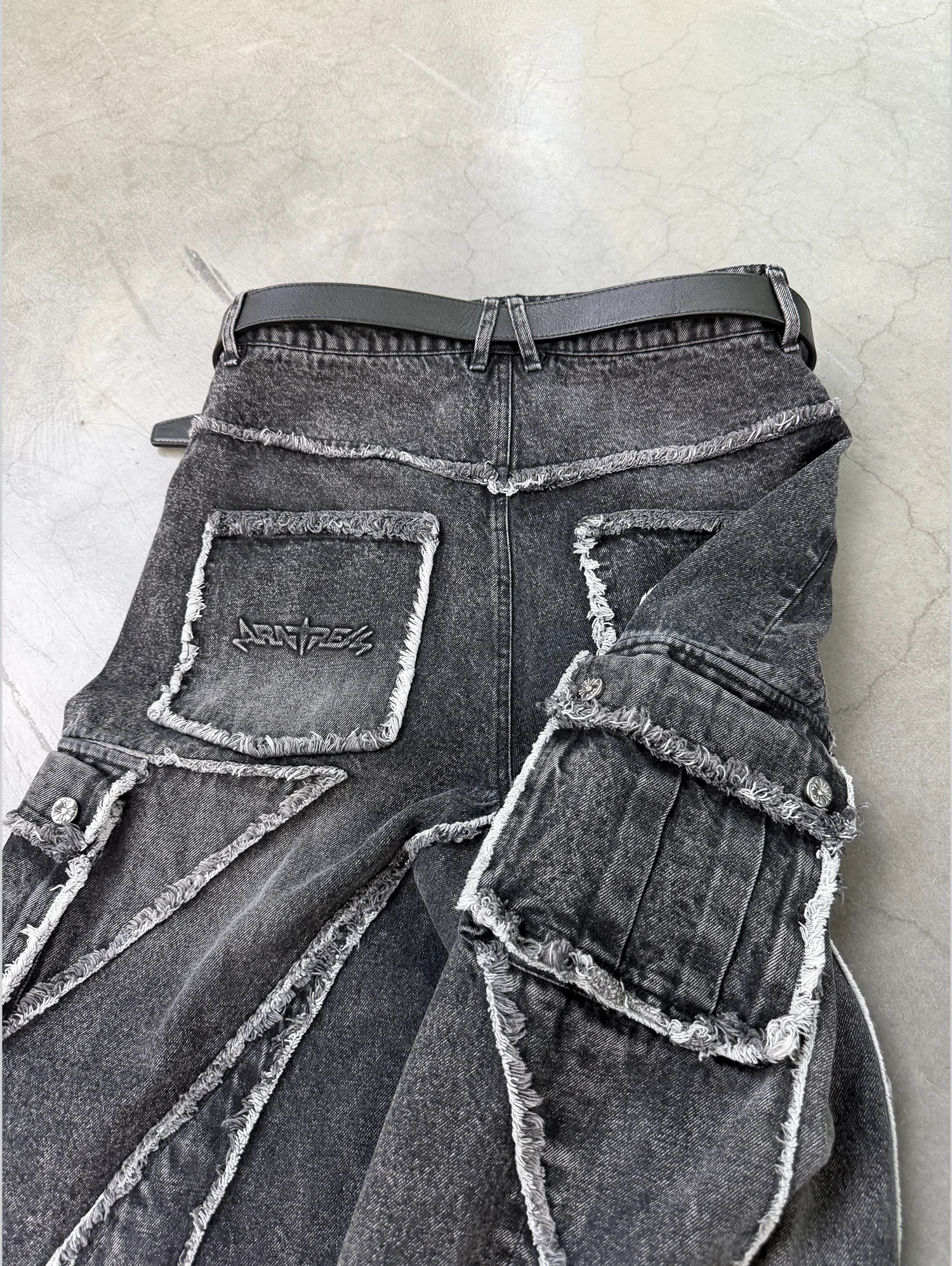 Arnmor Cargo Pant Black - Image 9