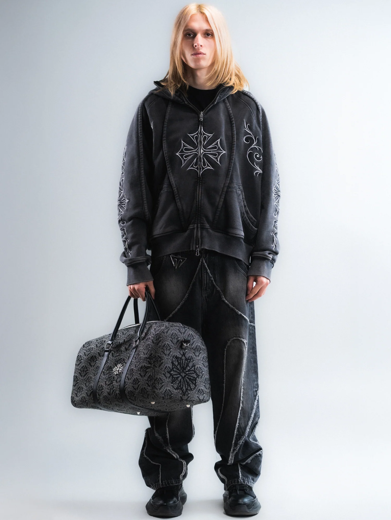 Relic Duffle Bag - Image 3