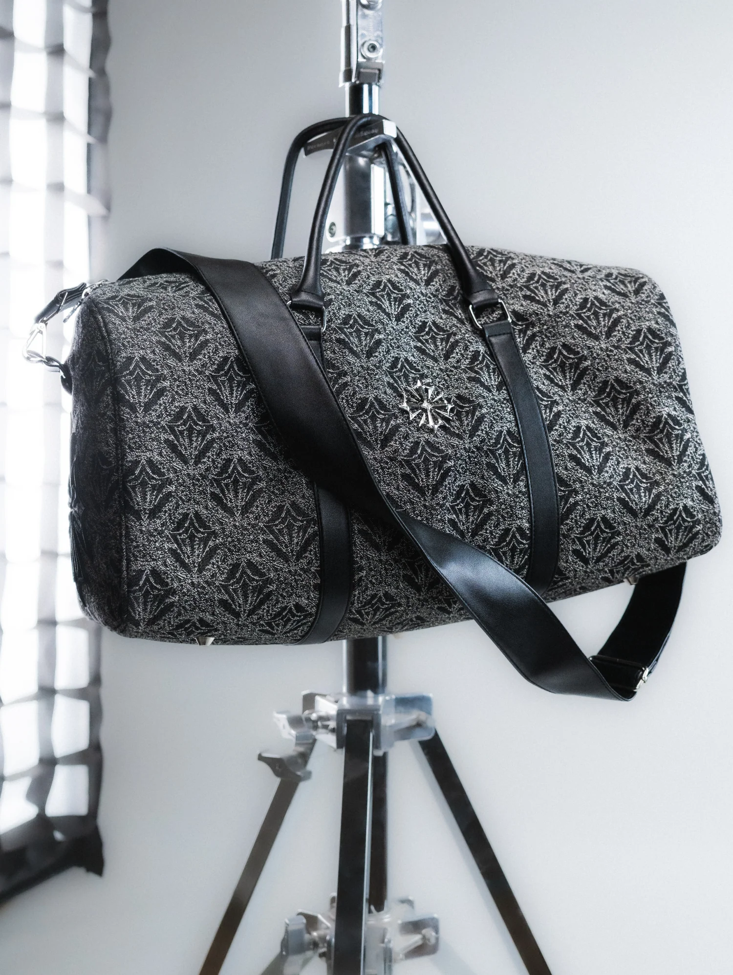 Relic Duffle Bag - Image 6