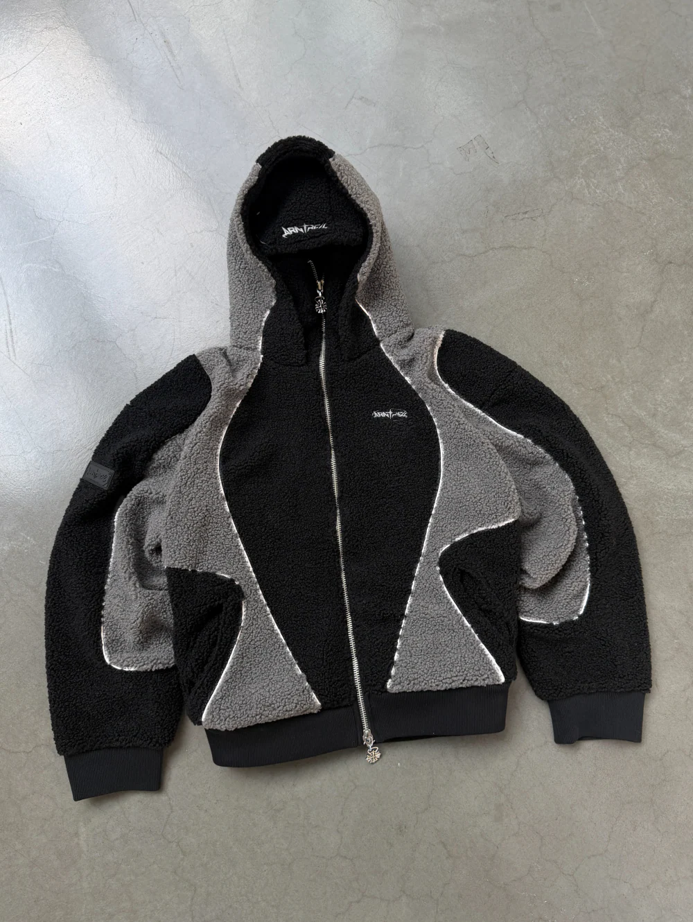 Reflective Sherpa - Image 11
