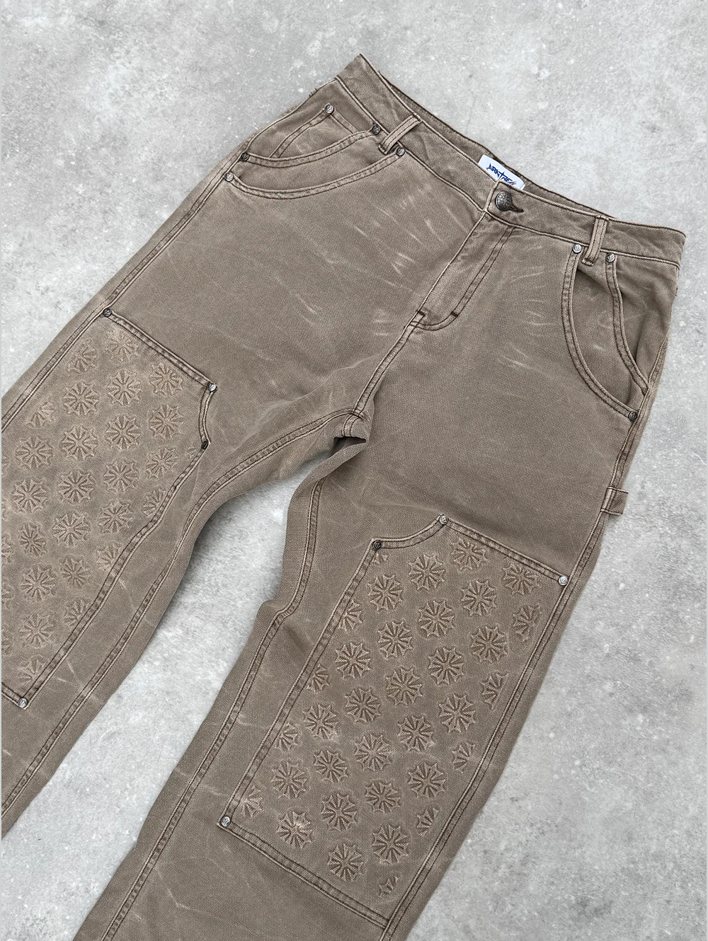 Relic Carpenter Beige - Image 3