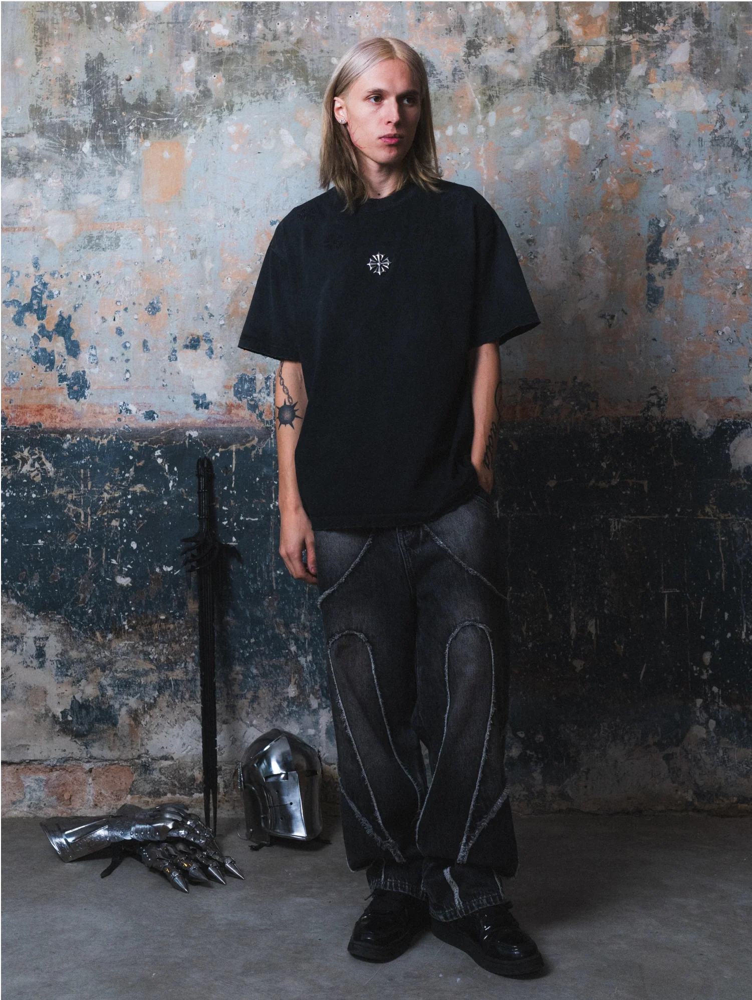 Sacral T-shirt - Image 7