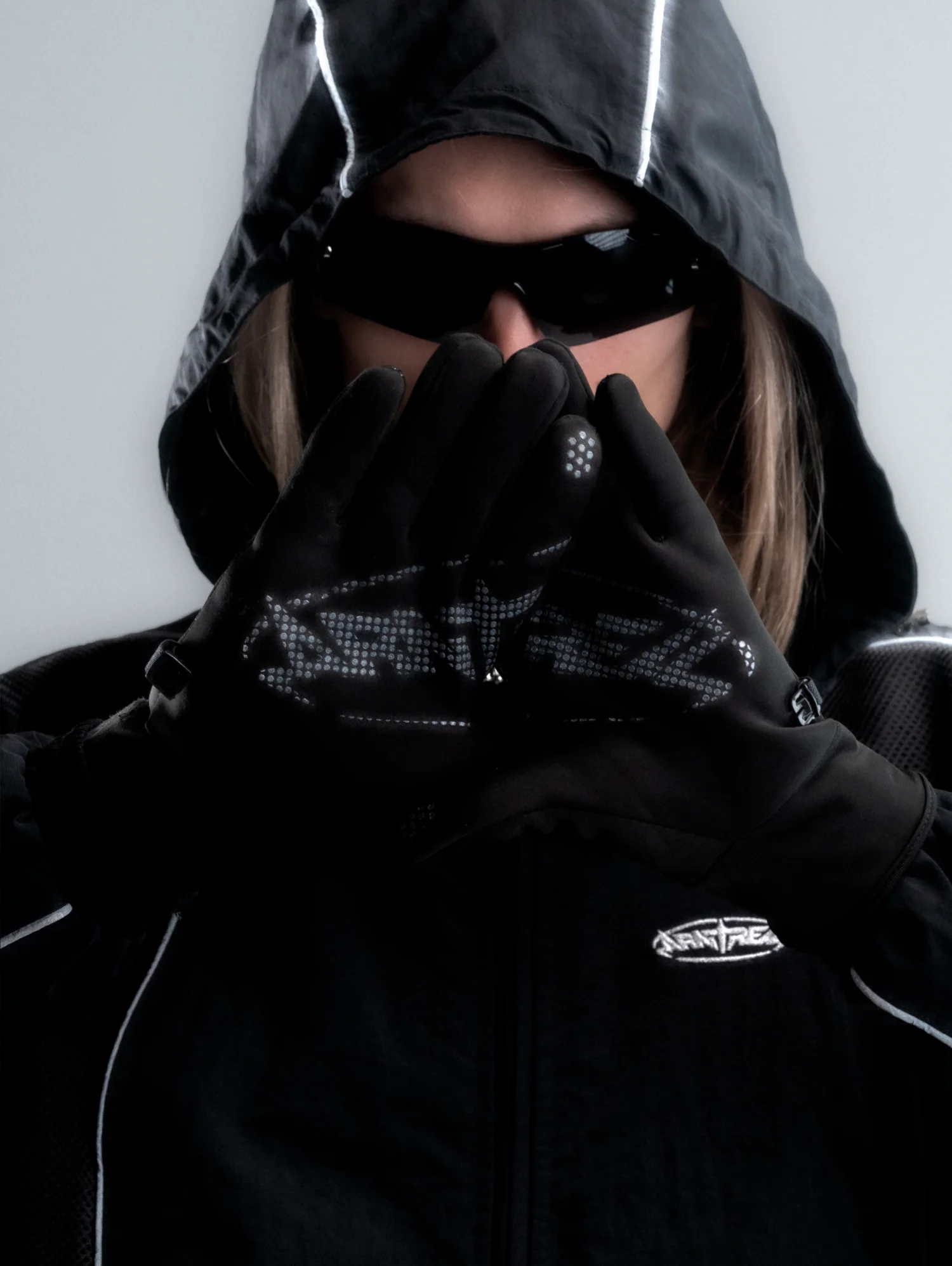 Eclipse Tracksuit - Image 10